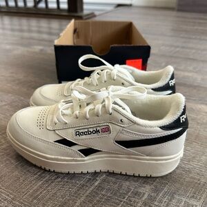 New Reebok Club C Double Revenge women’s sneaker size 7